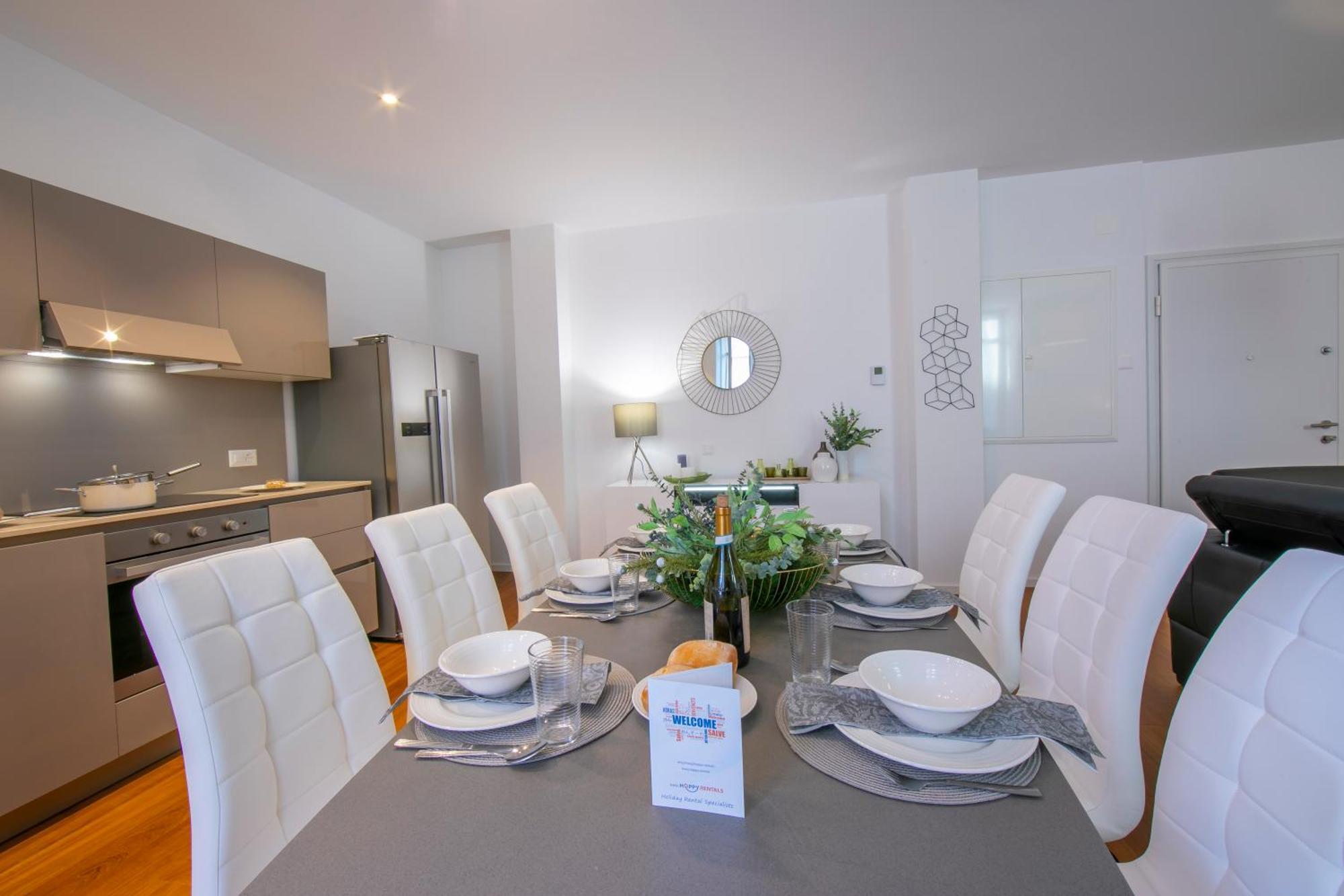Star Of Lugano - Happy Rentals Exterior photo